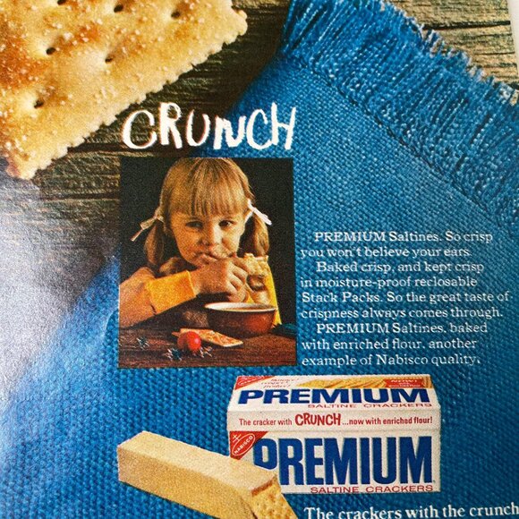 1970 Nabisco Premium Cracker Full Page Vintage Print Ad  Girl Crunch u - Picture 2 of 7